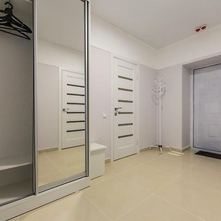 Apartments Kiev Exterior photo